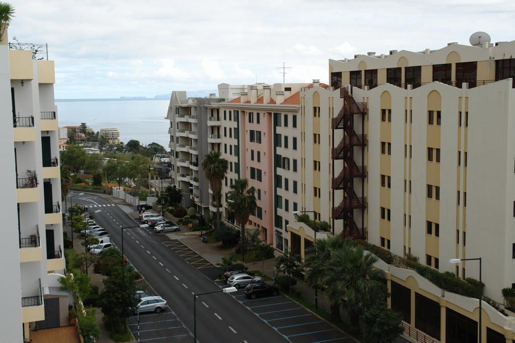 Hotel Musa D'Ajuda Φουνκάλ Εξωτερικό φωτογραφία